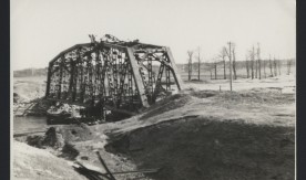 Most przez rzekę Broczysko na km. 45. 27 marca 1946 r.